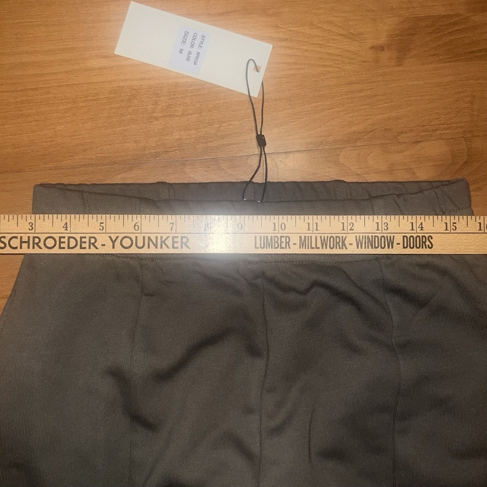 NEW‎ DANCE & MARVEL WOMENS Olive Jogger Sweatpants w/ Knit Cuffs Size Small - Picture 2 of 12
